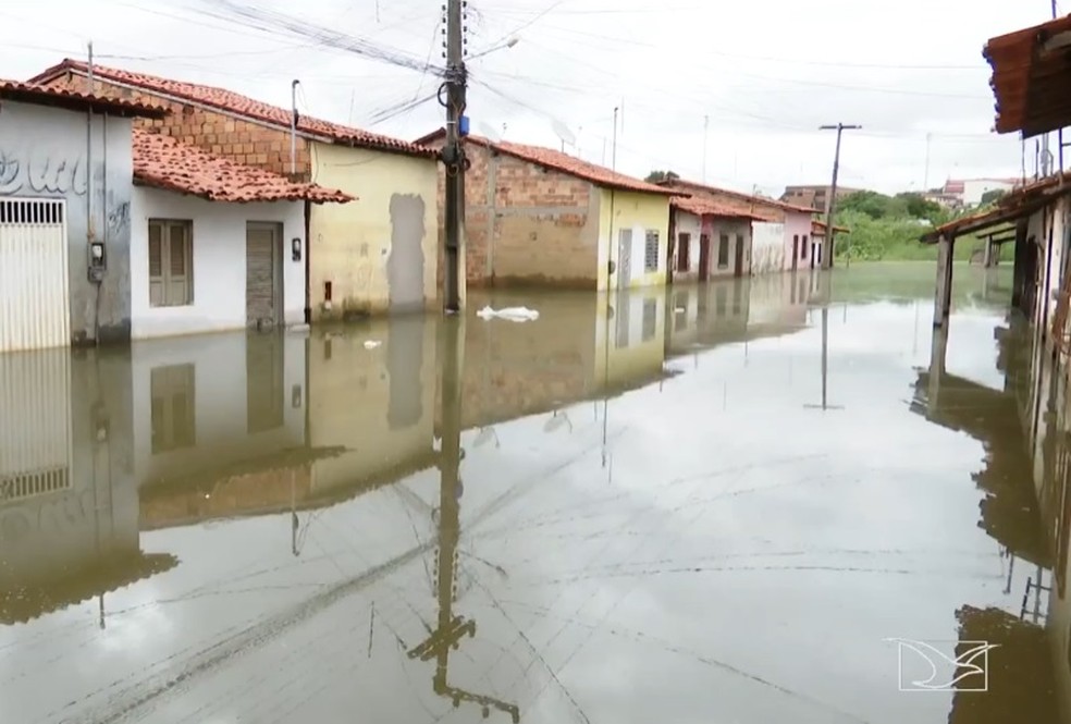 Pedreiras (MA) é uma das cidades mais atingidas pelas chuvas no Maranhão — Foto: Reprodução/TV Mirante