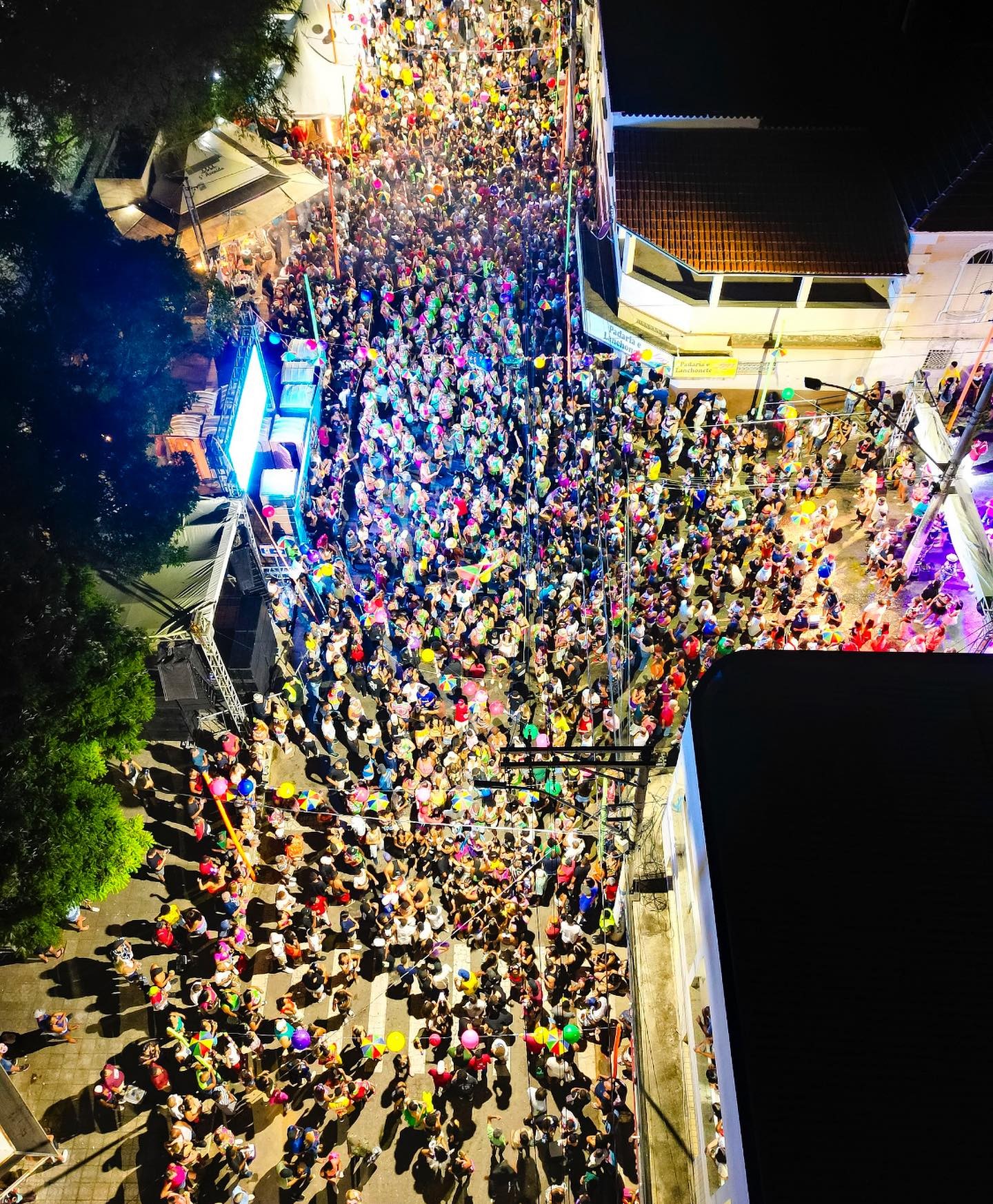 Mala Véia e o Cruzeiro da Alegria agitam o carnaval de Ribeirão Vermelho