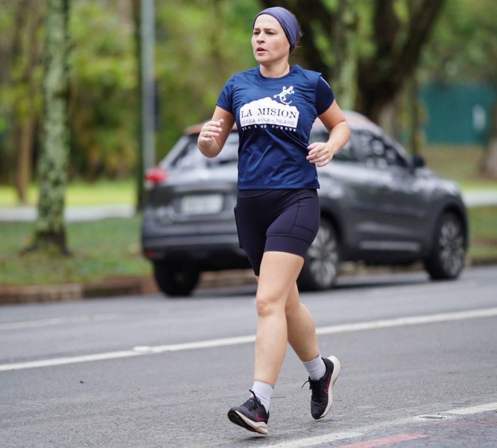 Karina Navarro, 44 anos, corre na Universidade de São Paulo (USP) e diz não se importar em ser fotografada. — Foto: Arquivo pessoal