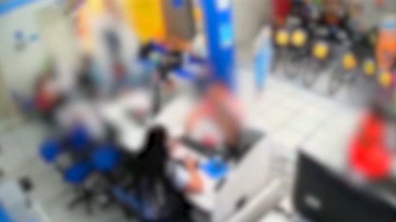 Funcionária de unidade de rede de lojas é investigada por suspeita de furtar R$ 33 mil da empresa e clientes no sudoeste da Bahia