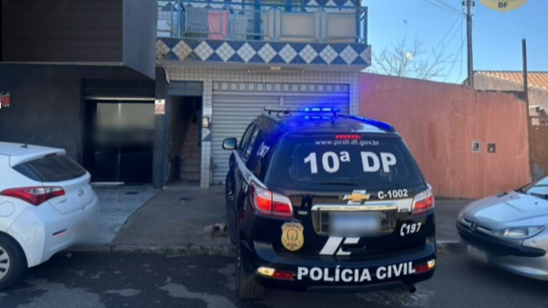 Golpe da falsa doméstica: mulher é presa suspeita de furtar idosos em regiões nobres do DF