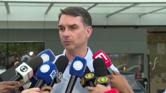 Flávio Bolsonaro intensifica aproximação com o mercado financeiro em SP com ajuda de aliado