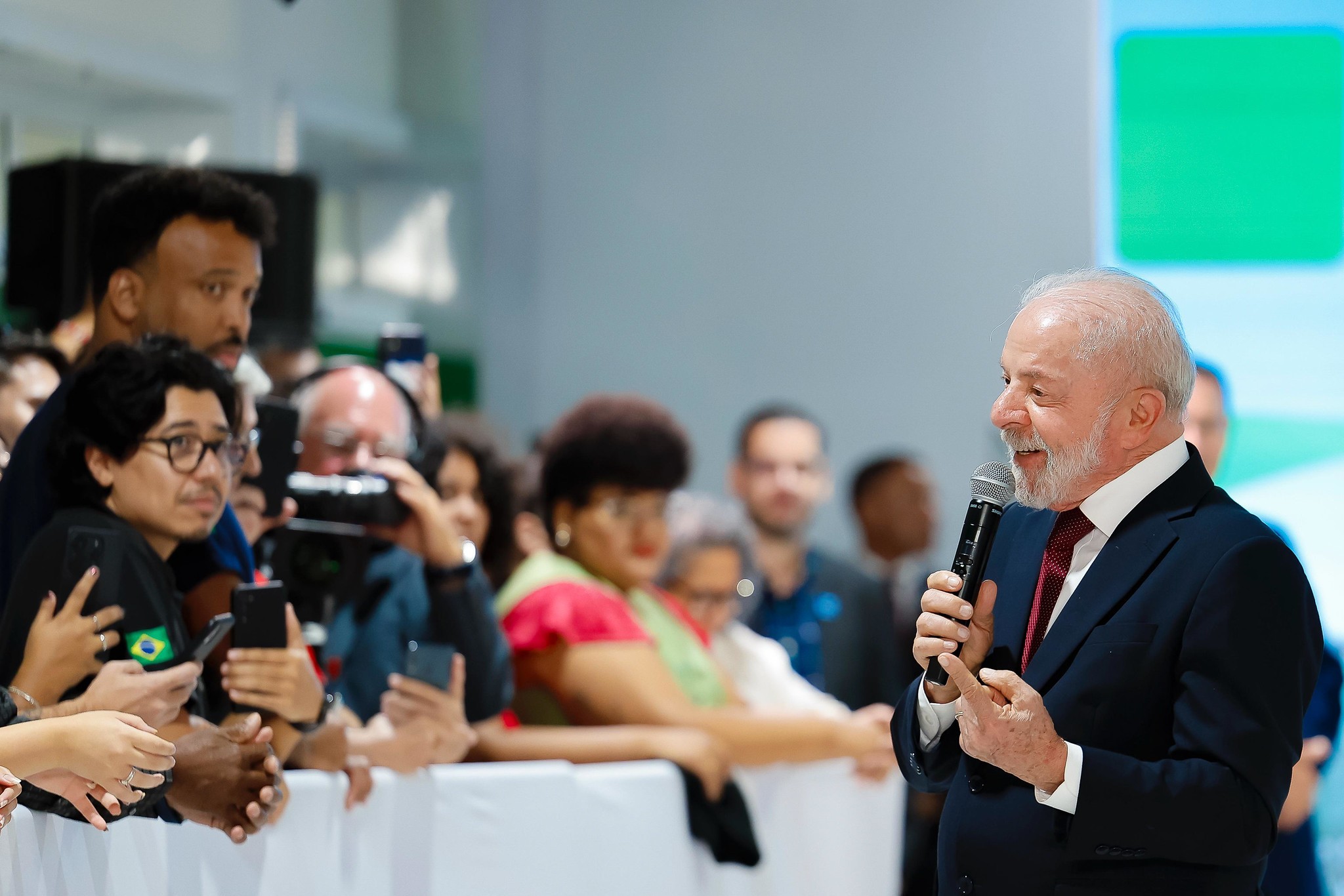 Lula diz que estudantes com pendências no Fies vão ser incluidos em programa de renegociação 