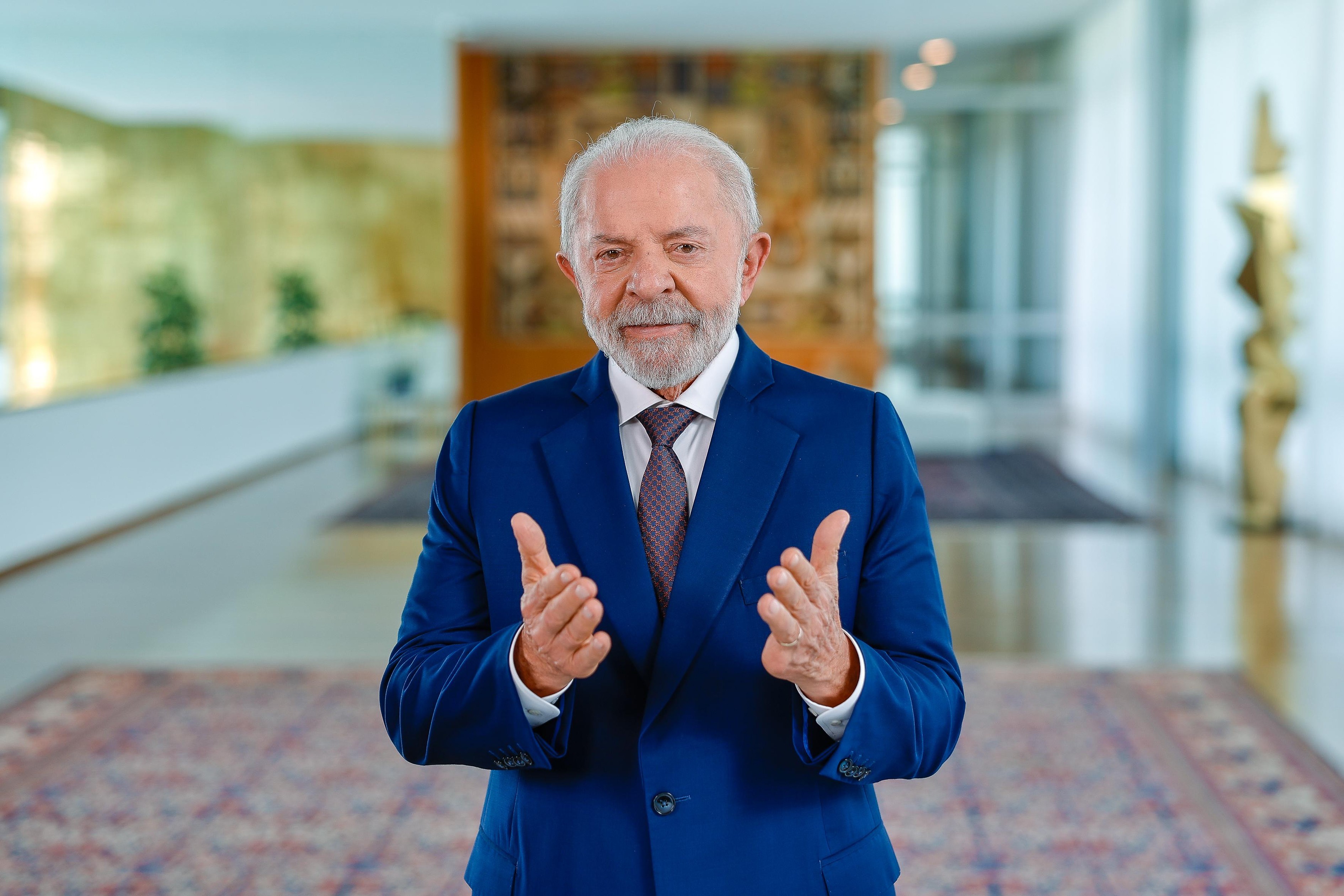 Lula cumpre 26 promessas de campanha, mas não recria ministério da segurança
