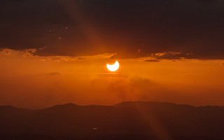 Calendário astronômico de 2024: confira quando haverá eclipses, chuvas de meteoro e superluas
