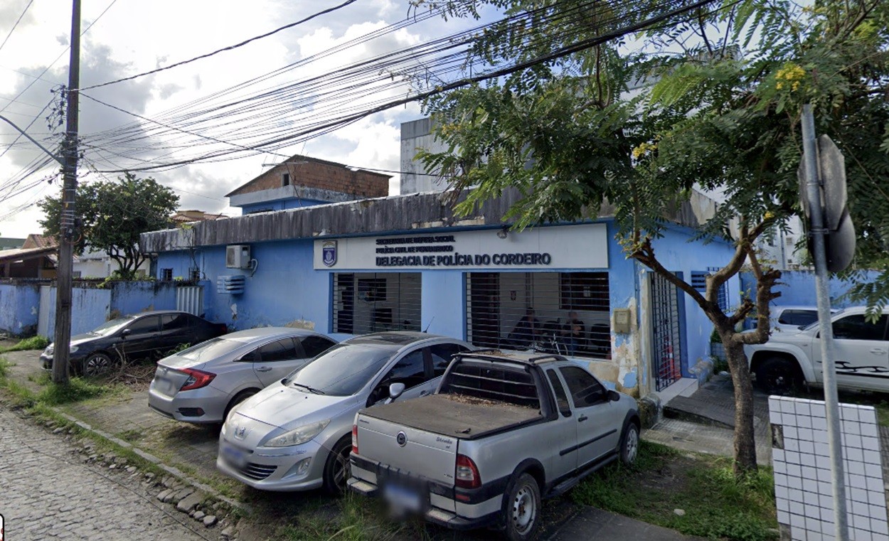 Ex-desembargador presta queixa contra entregador e PM após confusão com armas empunhadas e gritaria no Recife