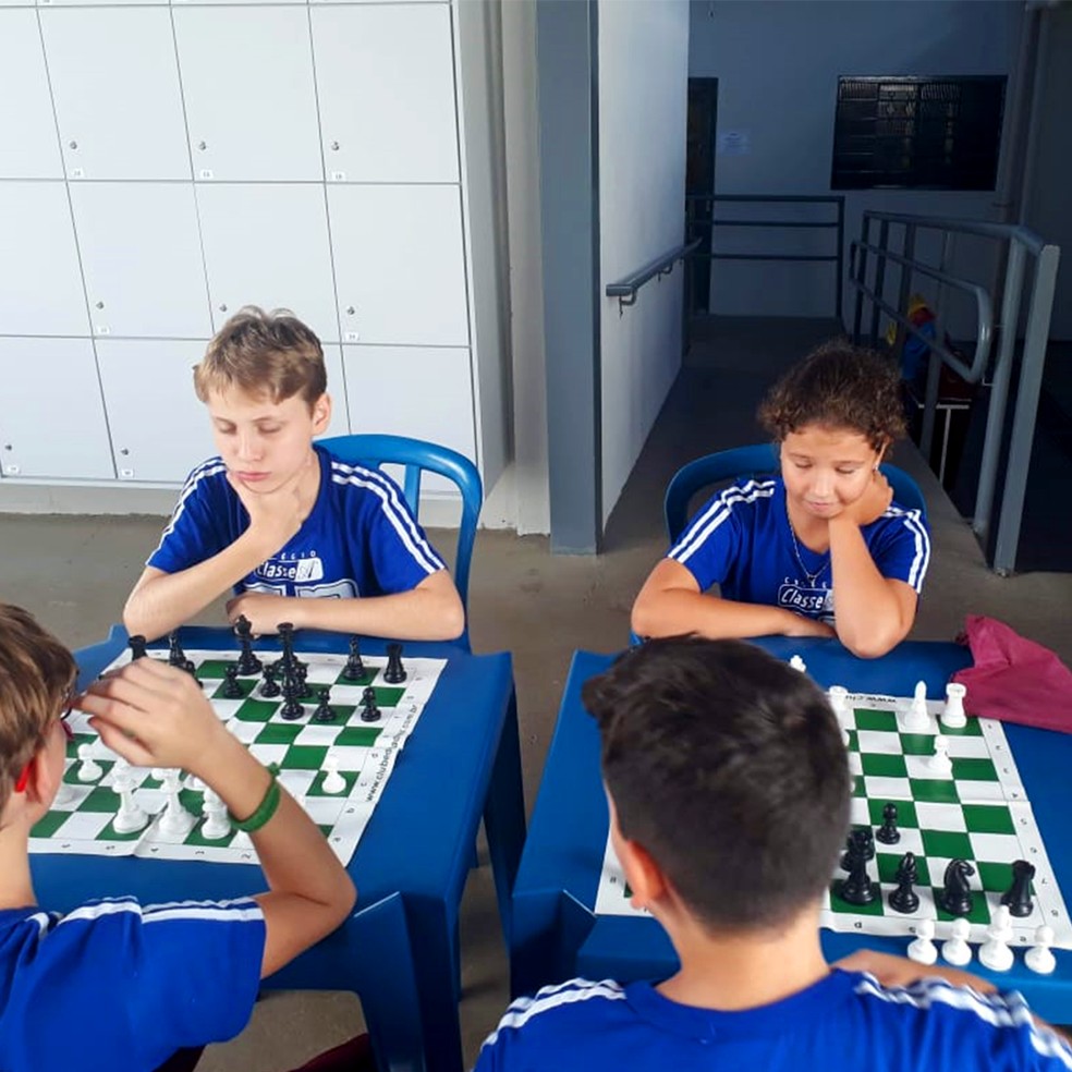 Projeto insere o xadrez na grade curricular de escolas municipais - Jornal  O Globo