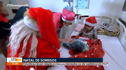 Papai Noel leva presente para crianças internadas no Hospital Geral de Palmas