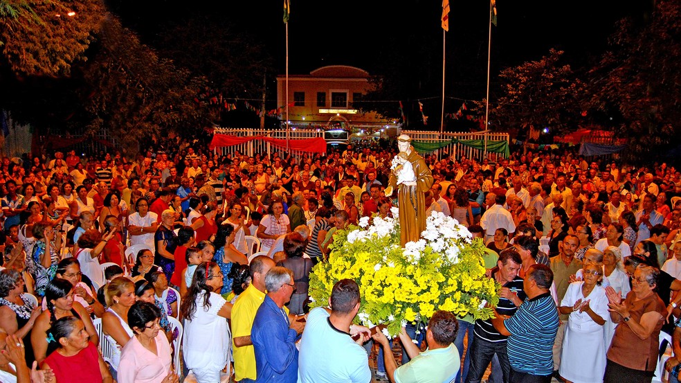 Em Canindé, a procissão de Santo Antônio encerra a trezena em homenagem ao santo no dia 13 de junho — Foto: Frei João Sannig/Convento de Santo Antônio/Divulgação