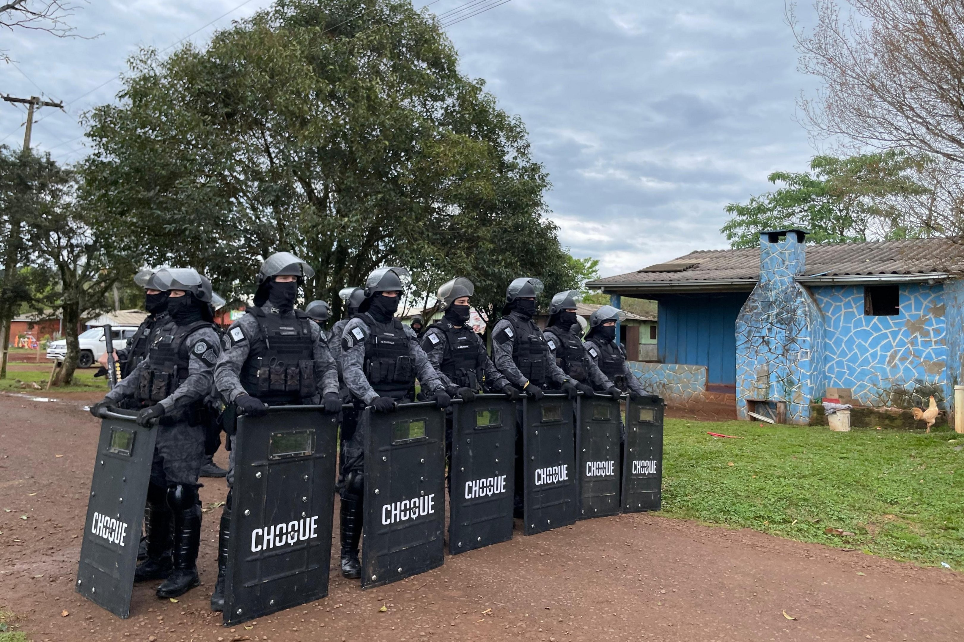 Ataque a tiros em reserva indígena de Erebango deixa um homem morto; polícia suspeita de disputa por poder