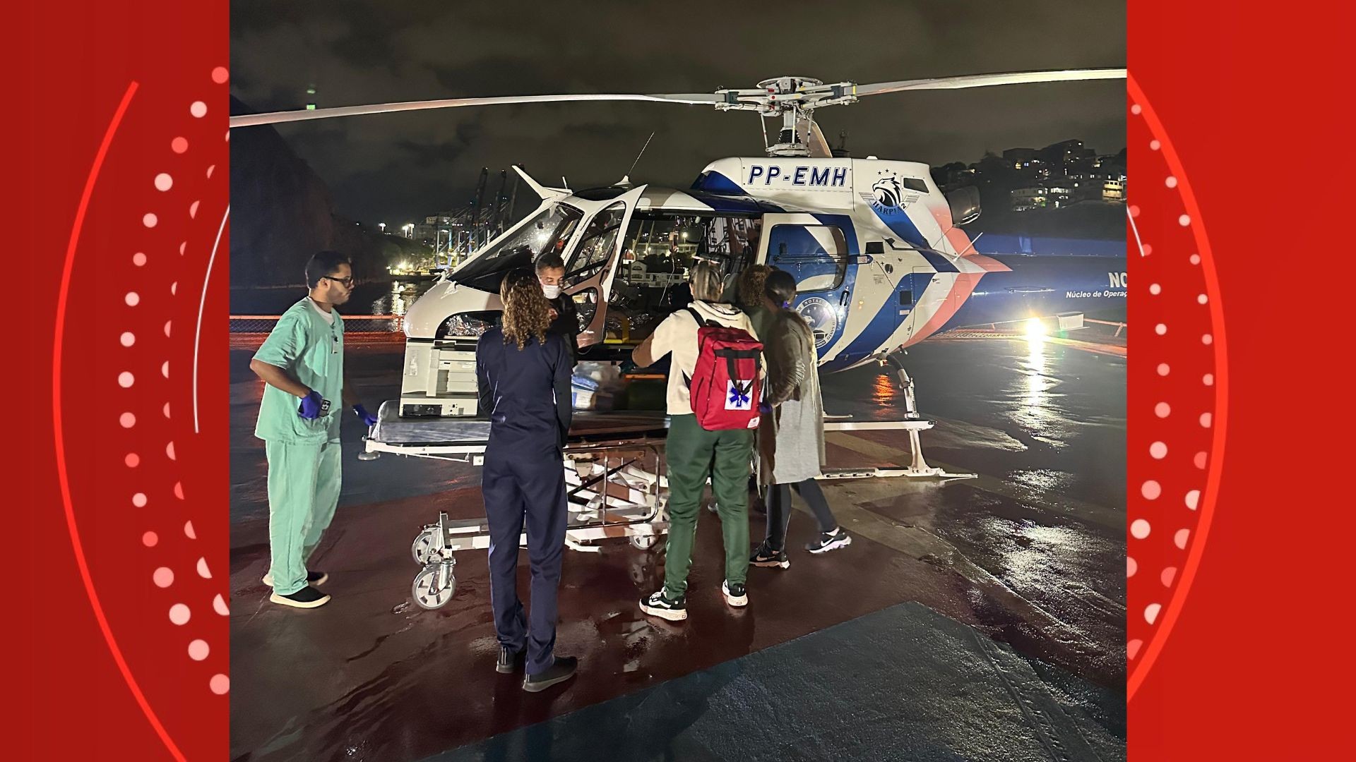 Turista chinês é resgatado de helicóptero após se afogar em praia de Guarapari