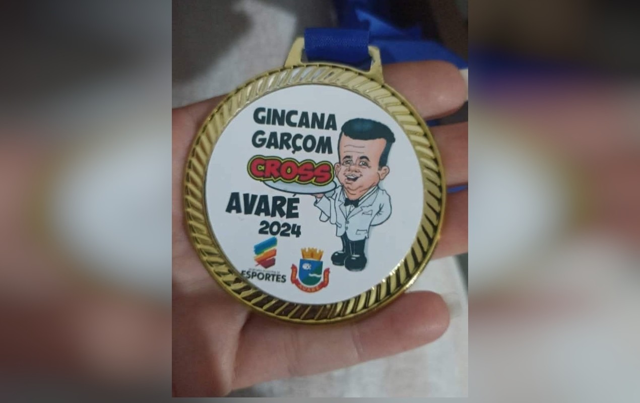 Bandeja, quatro copos e nenhuma gota derramada: 'corrida dos garçons' reúne 150 profissionais no interior de SP