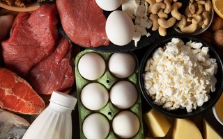 Excesso de proteínas pode prejudicar a saúde, aponta estudo