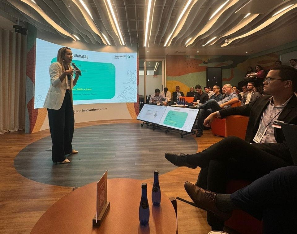 CIDADE INTELIGENTE, ACESSÍVEL E TECNOLÓGICA