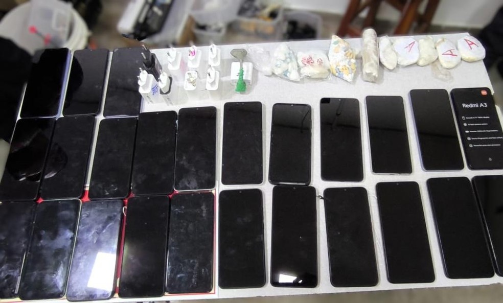 Celulares apreendidos durante a Operação Tolerância Zero em MT — Foto: Sejus-MT