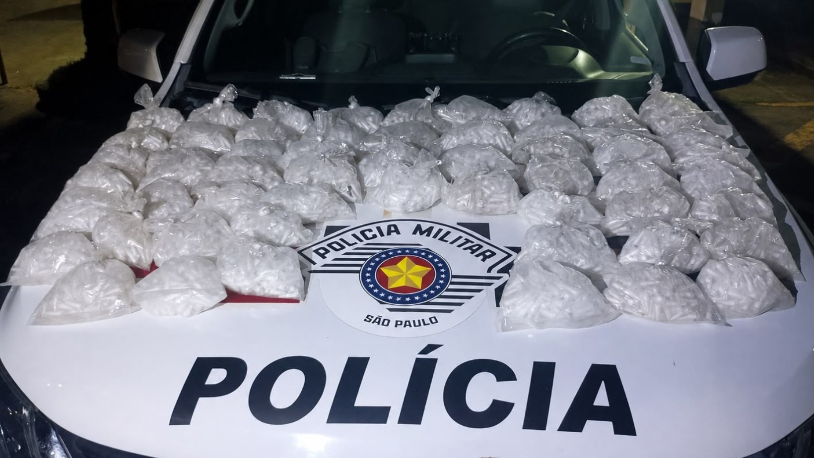 Polícia encontra quase 9,5 kg de cocaína escondidos em tonel enterrado em Aparecida