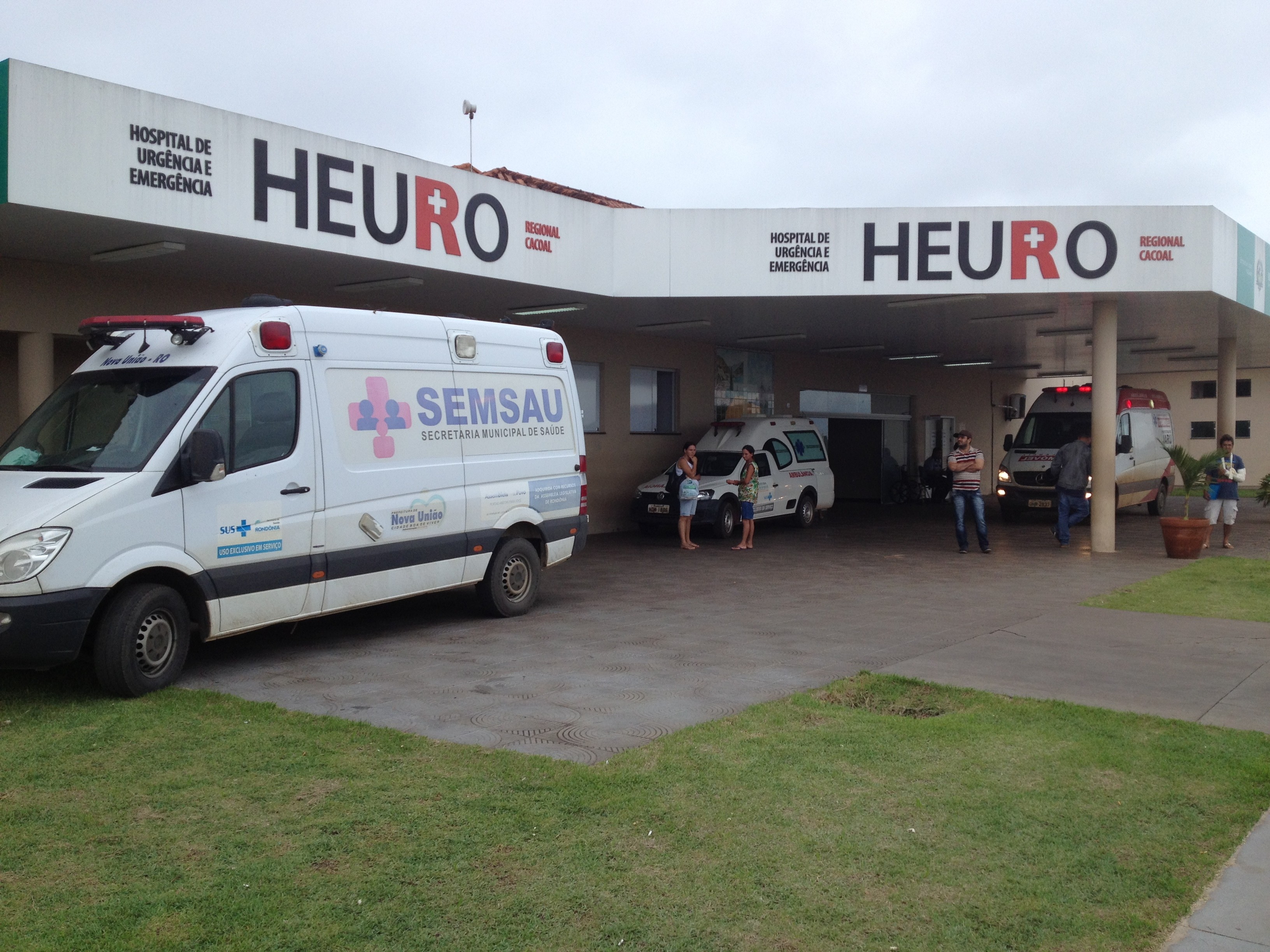 Central de hemodiálise é instalada no Hospital de Emergência e Urgência ...