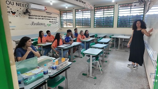 1 em cada 5 jovens que entram no ensino médio não conclui a etapa