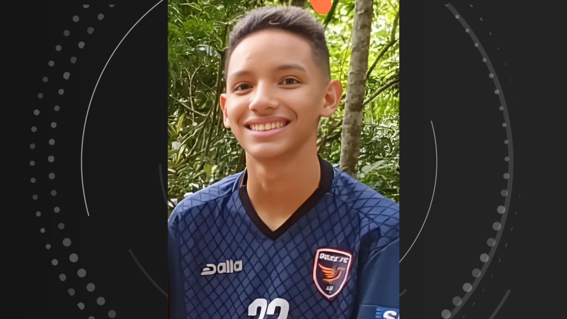 Adolescente de 14 anos morre em acidente a caminho da escola na garupa da moto do pai no ES