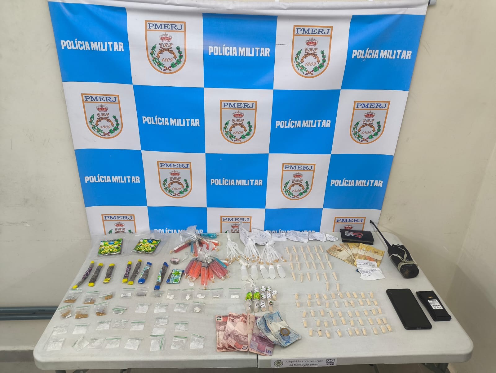 Homem é preso com drogas em Volta Redonda 