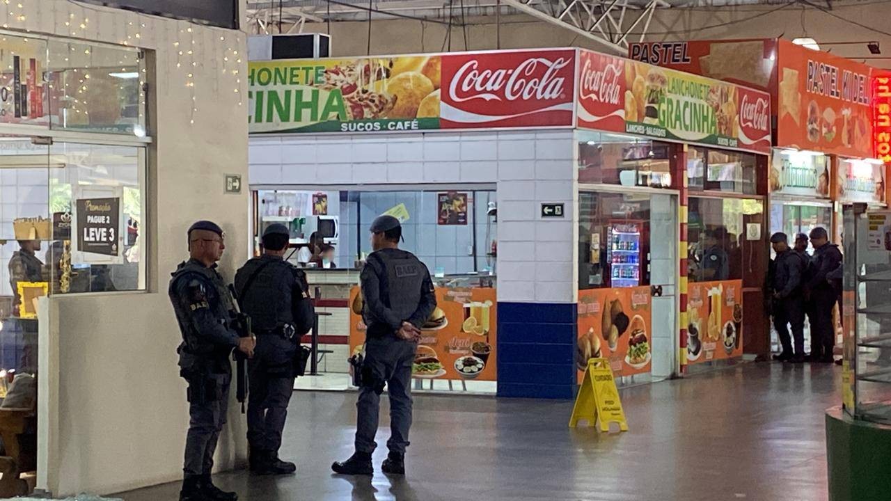 Mulher é feita refém em lanchonete na rodoviária Nova de Taubaté