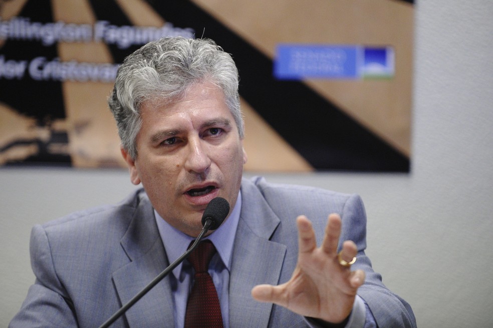 Alessandro Candeas, embaixador do Brasil na Palestina — Foto: Edilson Rodrigues/Agência Senado