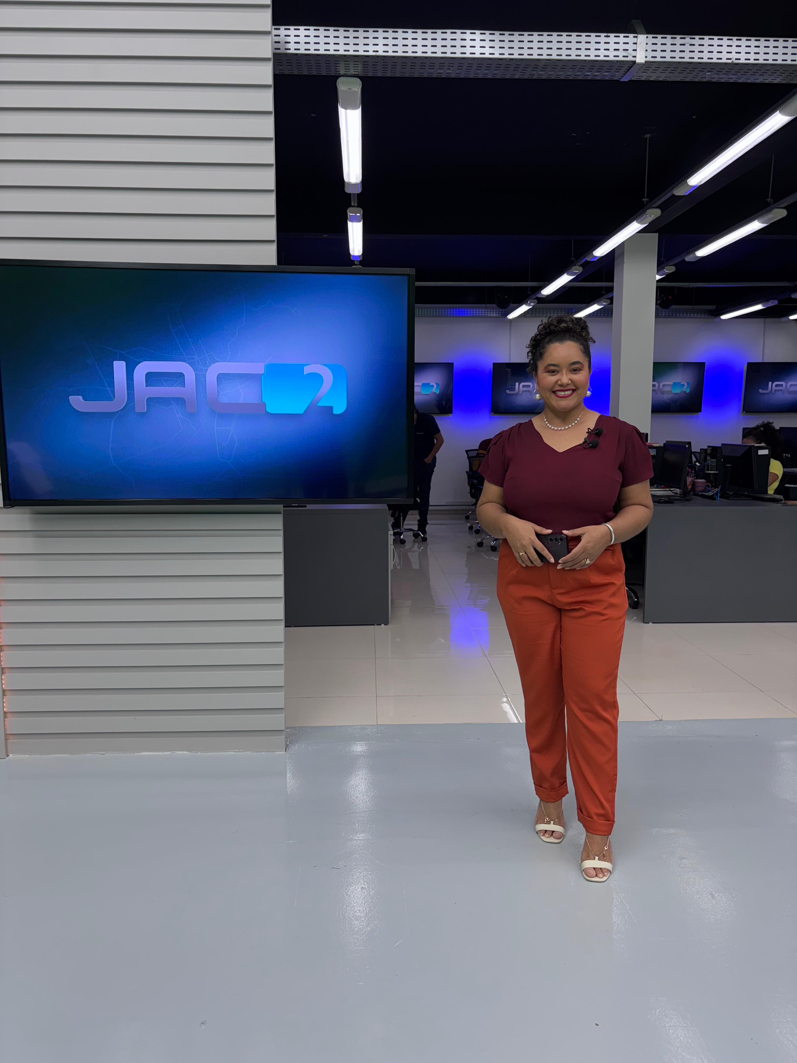 AO VIVO: Assista ao JAC2 com Quésia Melo