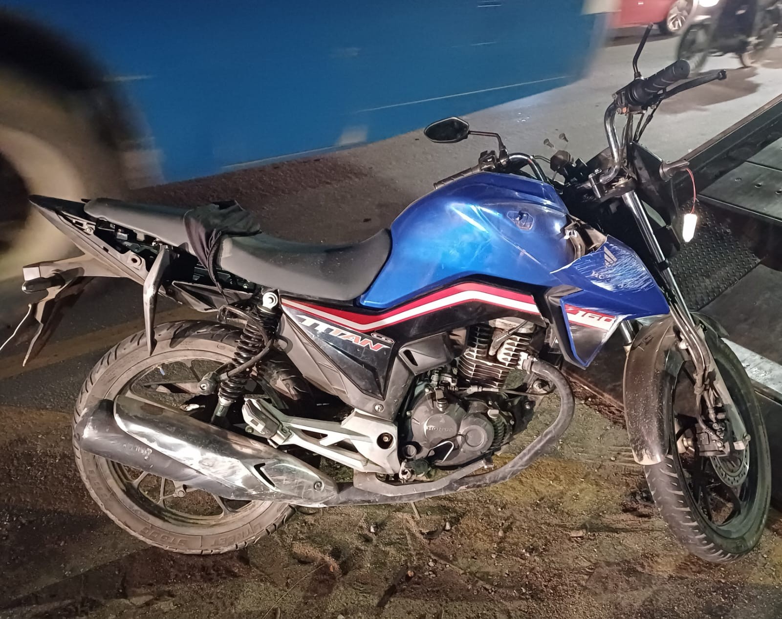 Homem de 27 anos morre após cair de moto na ponte Presidente Dutra, em Petrolina