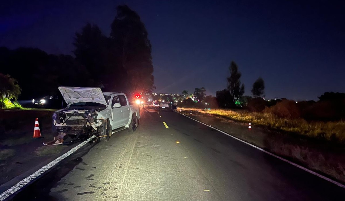 Motorista embriagado invade pista contrária e batida frontal entre caminhonetes deixa três feridos no interior de SP