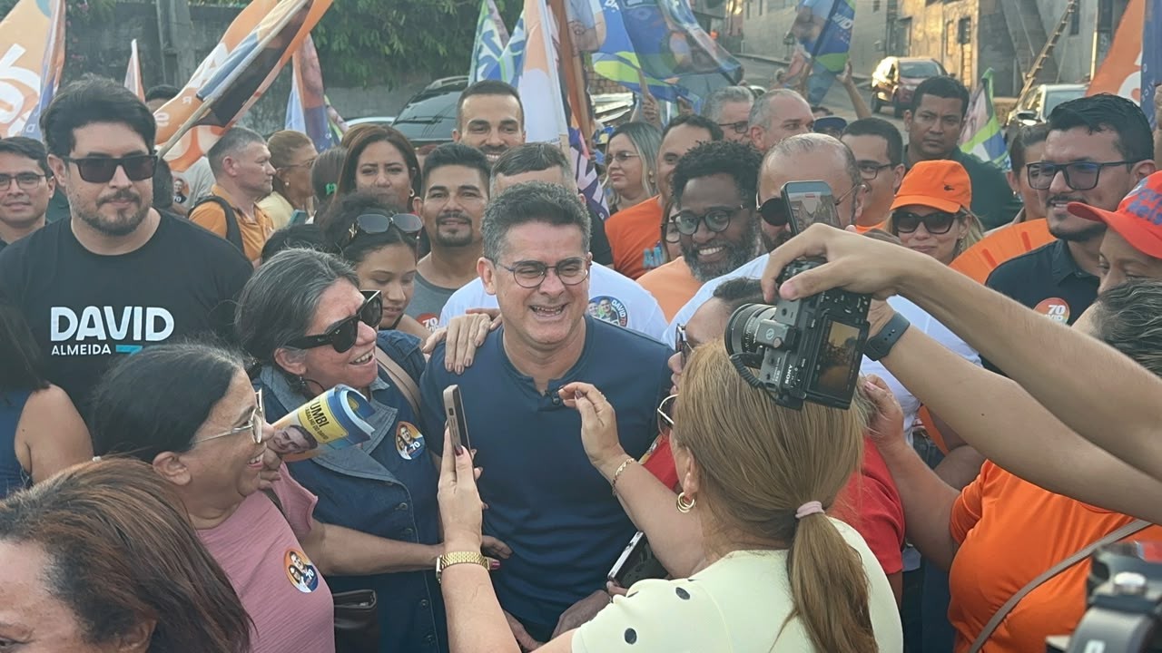 Eleições 2026: David Almeida participa de caminhada e promete ampliar turismo no Amazonas