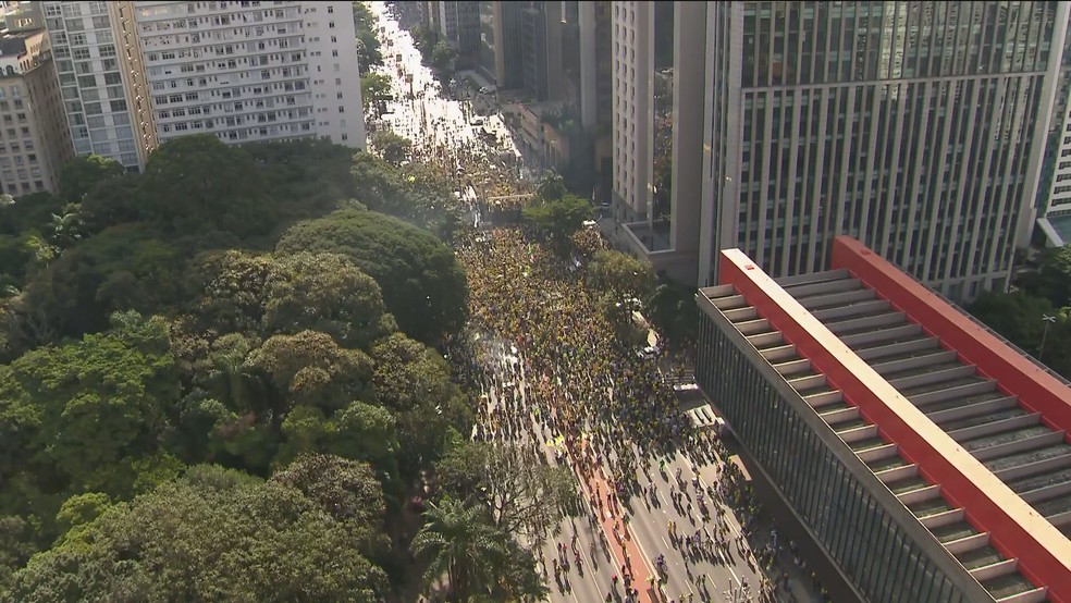 Em março, a Primeira Turma do Supremo Tribunal Federal (STF) decidiu por unanimidade tornar réus o ex-presidente e mais sete aliados por tentativa de golpe em 2022. — Foto: Reprodução/GloboNews