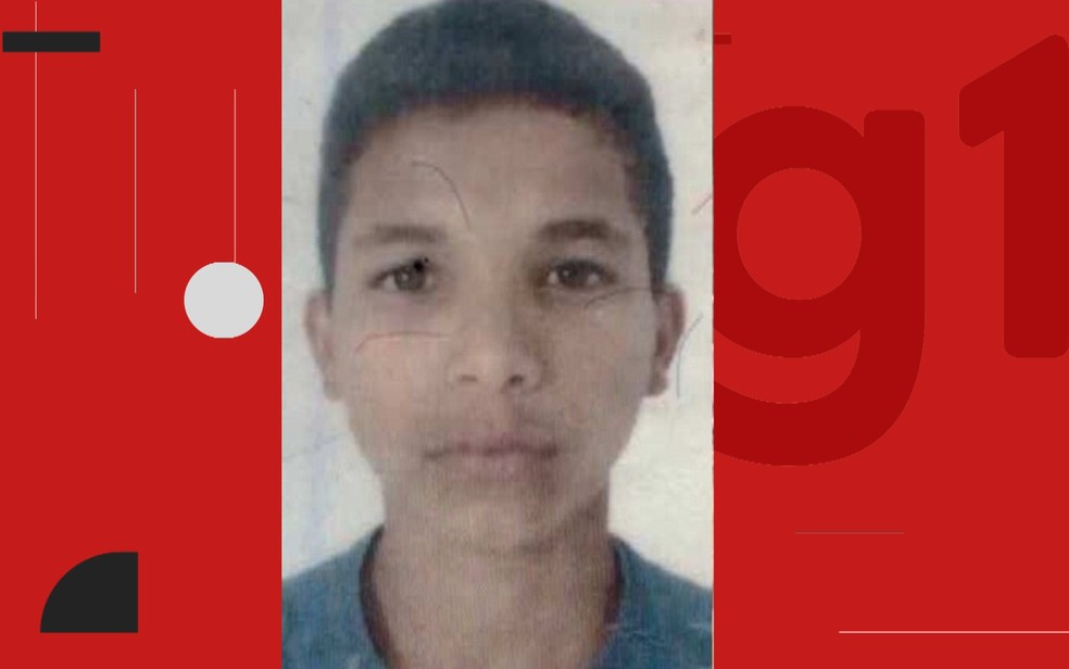 Itapurunan Rodrigues da Silva, de 20 anos, foi morto com golpes de facão — Foto: Redes sociais