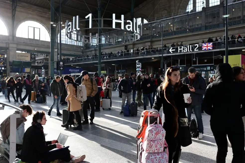 A Gare du Nord é a estação de trem mais movimentada da Europa. — Foto: Reuters via BBC