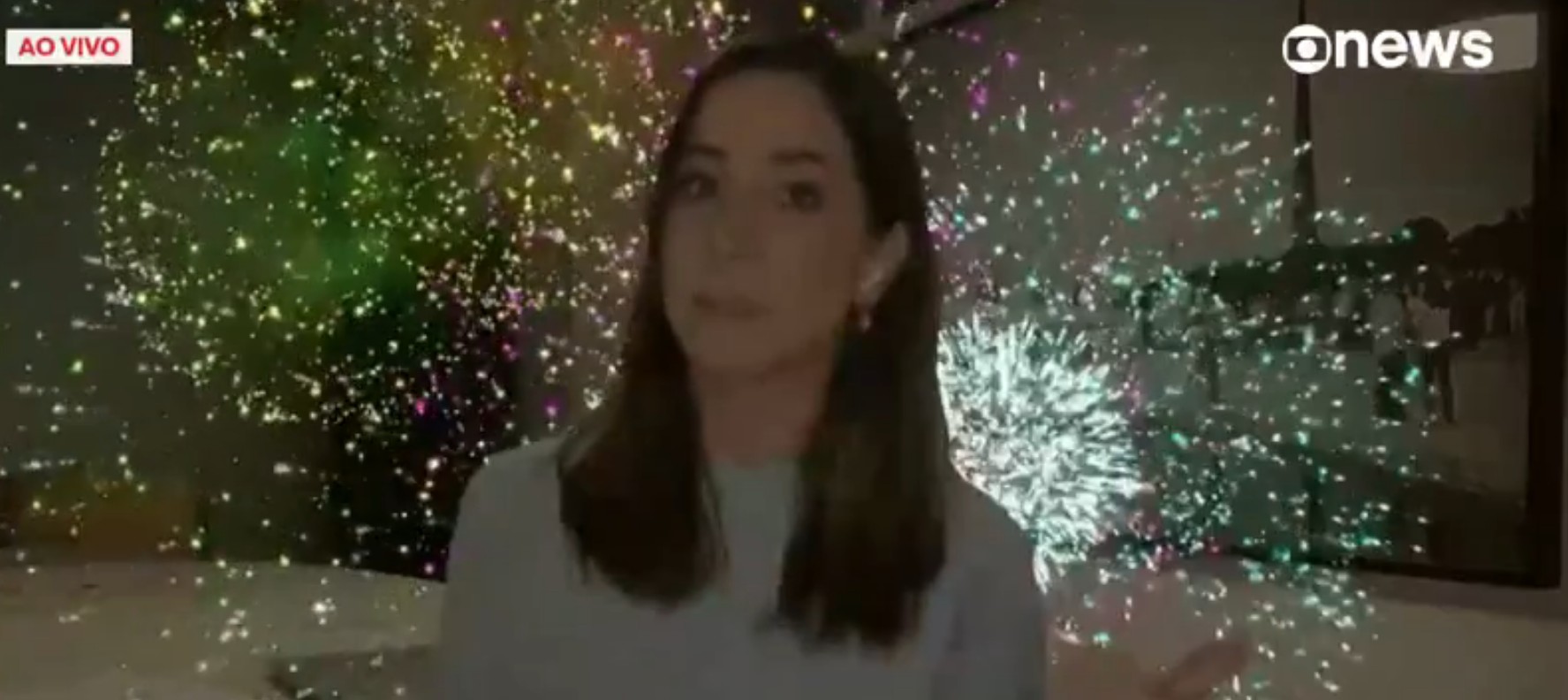 Julia Dualibi dispara animação de fogos de artifício sem querer e cai no riso; conheça gestos 'secretos' que criam efeitos em chamadas