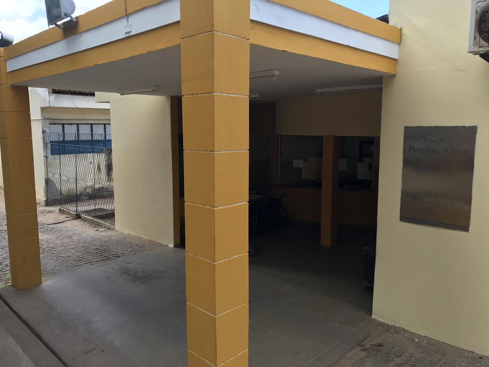 Hospital Municipal Dr. Percílio Alves, em Ceará-Mirim, na região metropolitana de Natal, onde o torcedor morreu — Foto: Kleber Teixeira/Inter TV Cabugi