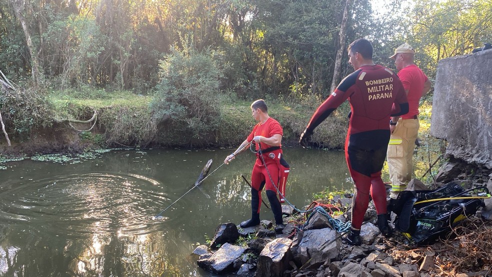 Bombeiros fizeram buscas pelo corpo de Cícero de Sousa Guedes na quinta-feira (15) — Foto: Corpo de Bombeiros