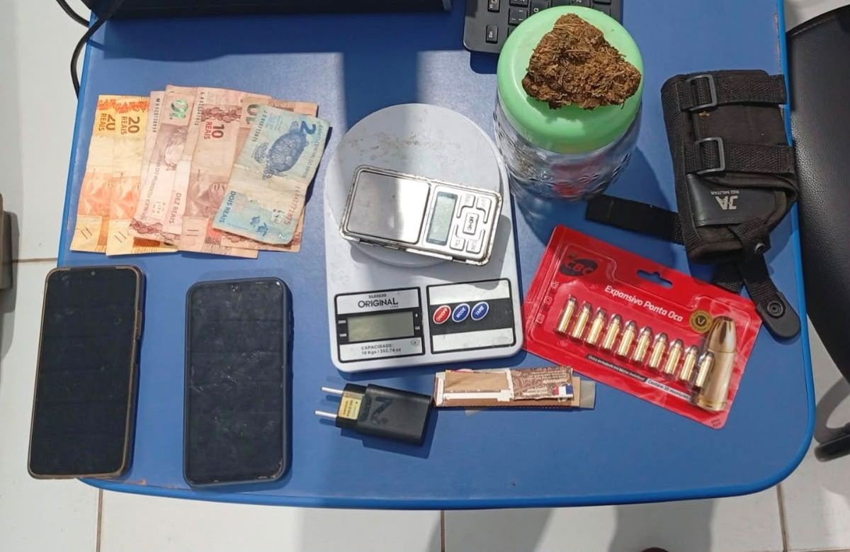Jovem é preso suspeito de agredir companheira com socos, chutes e golpes de faca em Santa Inês