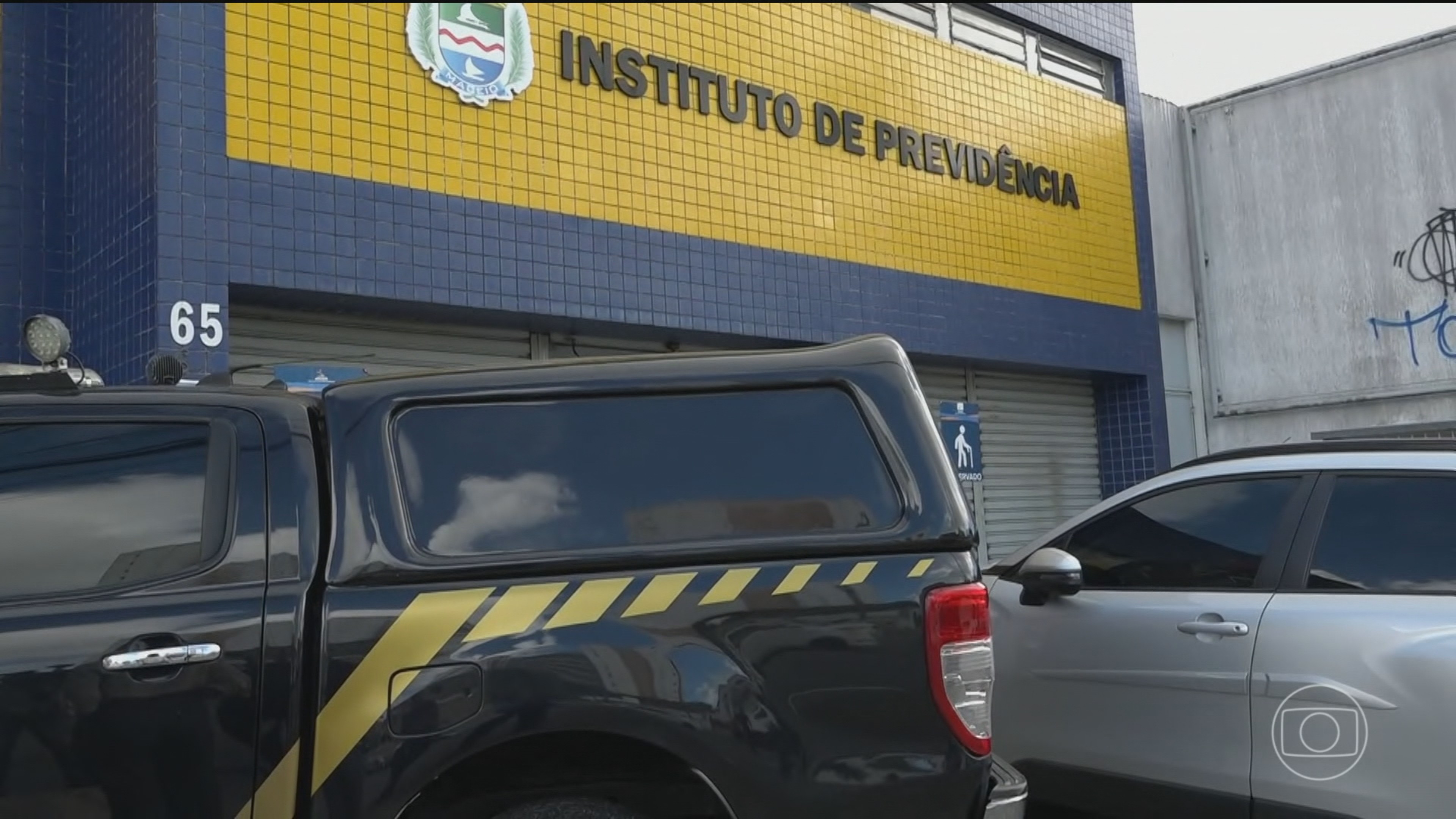 PF faz operação contra supostas irregularidades em aplicações milionárias da Previdência de Maceió no Banco Master