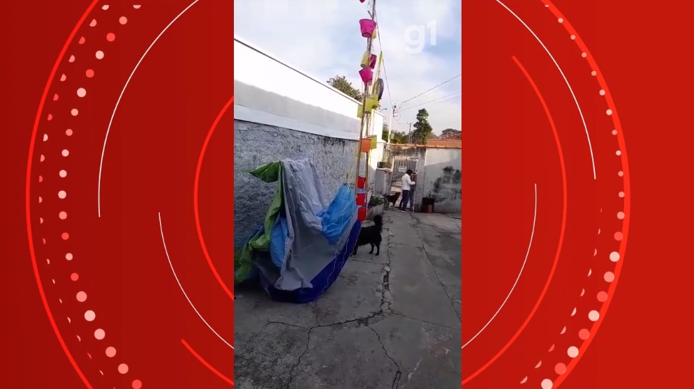 VÍDEO: Moradora registra queda de balão em casa em Jacareí