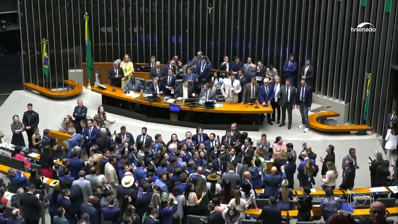 Lei da Dosimetria é publicada e passa a valer mas redução de penas não é automática; entenda