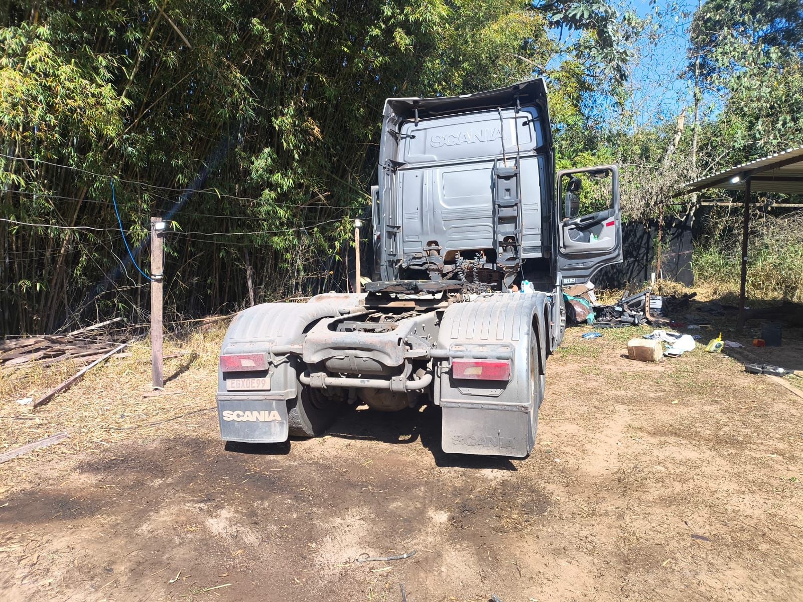 Polícia Militar encontra desmanche e recupera caminhão de R$ 600 mil em Itatiba