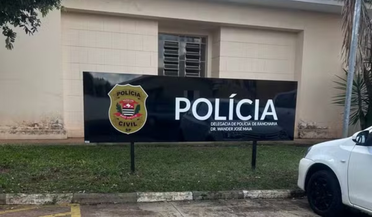 Homem resiste à prisão, é contido com arma elétrica e preso por agredir mãe idosa em Rancharia