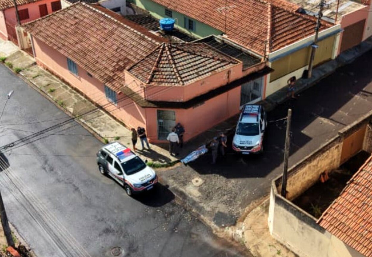 Homem é assassinado na rua com facada no peito no interior de SP
