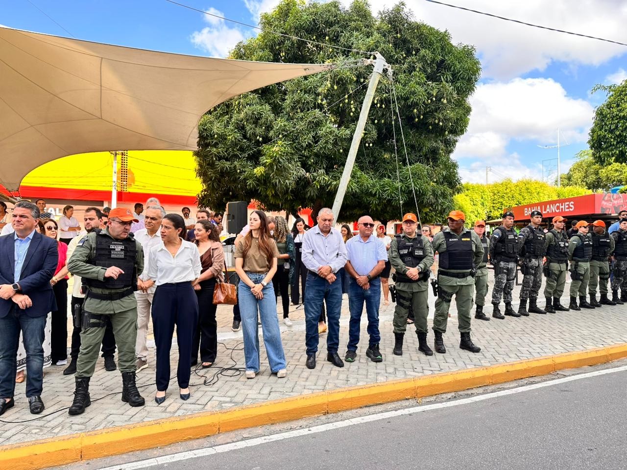 Operação Papai Noel reforça segurança no comércio de Petrolina com mais de 450 policias 