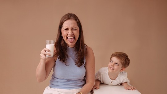 Alergia à Proteína do Leite de Vaca: entenda o que levou filha de Viih Tube à UTI; doença pode causar choque anafilático - Alergia à Proteína do Leite de Vaca acomete cerca de 1% dos bebês de até dois anos; sintomas variam de problemas gastrointestinais à anafilaxia.