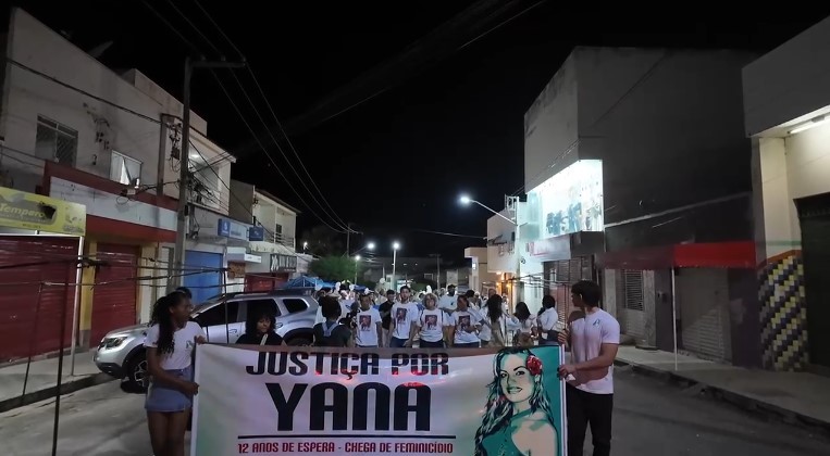 Caminhada em Ouricuri cobra justiça pelo feminicídio de Yana Luiza; crime ocorreu há 12 anos