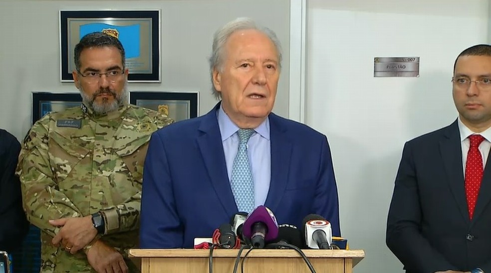 O ministro da Justiça Ricardo Lewandowski concede entrevista nesta quarta (13) sobre o trabalho da força-tarefa pela recaptura dos fugitivos da Penitenciária Federal em Mossoró. — Foto: Inter TV Cabugi