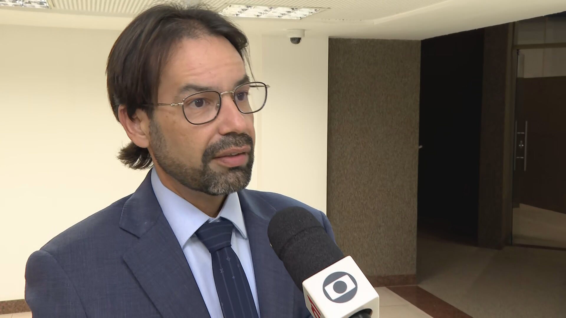 Juiz anula reunião que indicou deputado recém-filiado ao PSDB para liderar partido e compor CPI que investiga contratos do governo