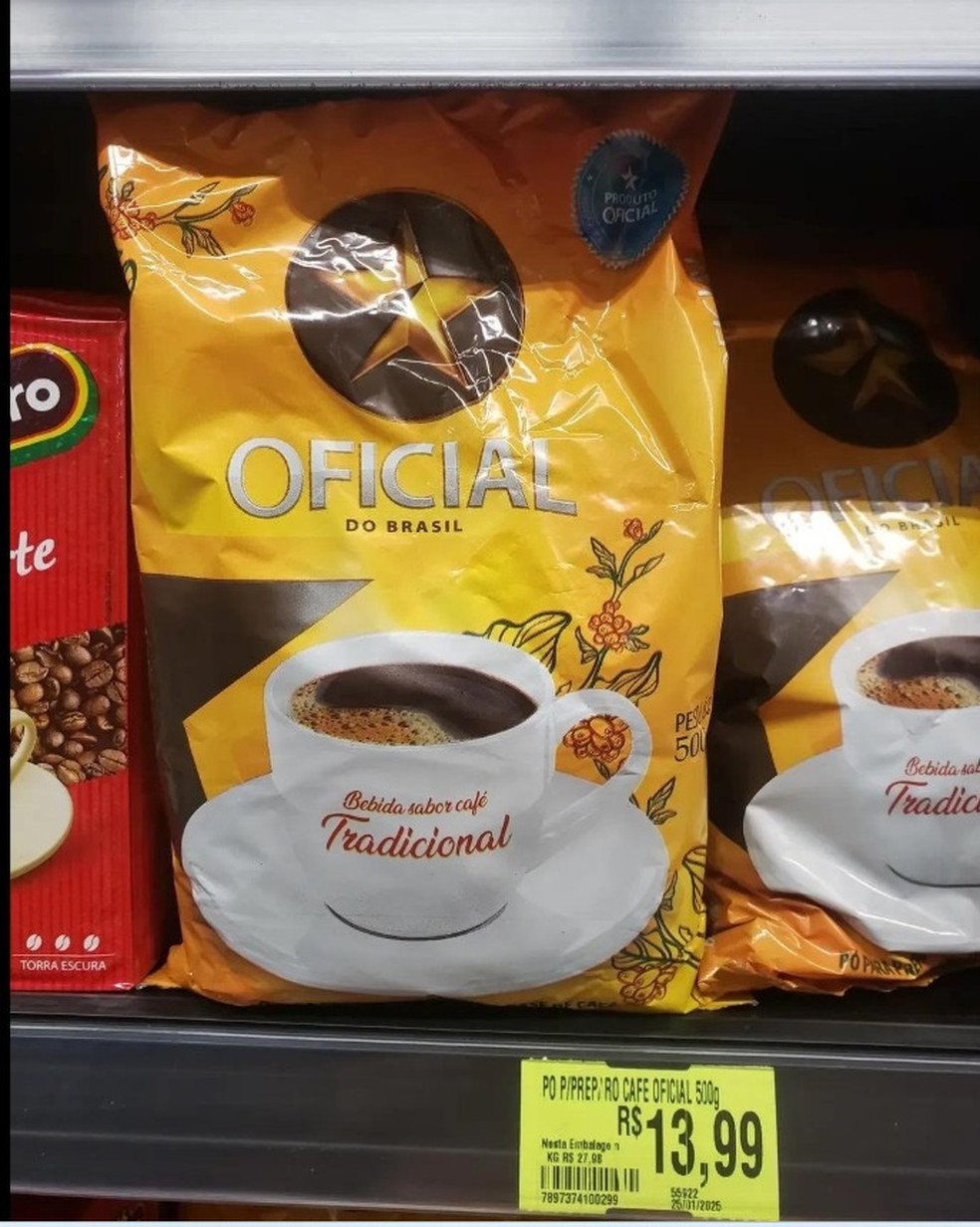 Pó sabor café, o café fake, é comercializado mais barato do que o café. A Abic flagrou o produto sendo vendido por R$ 13,99 em janeiro. — Foto: Divulgação / Abic