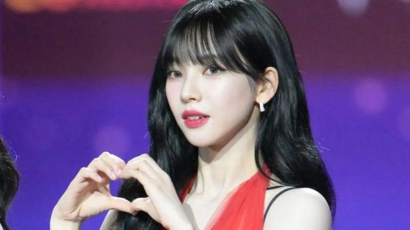 Por que estrela do K-Pop se desculpou aos fãs por descoberta de namorado